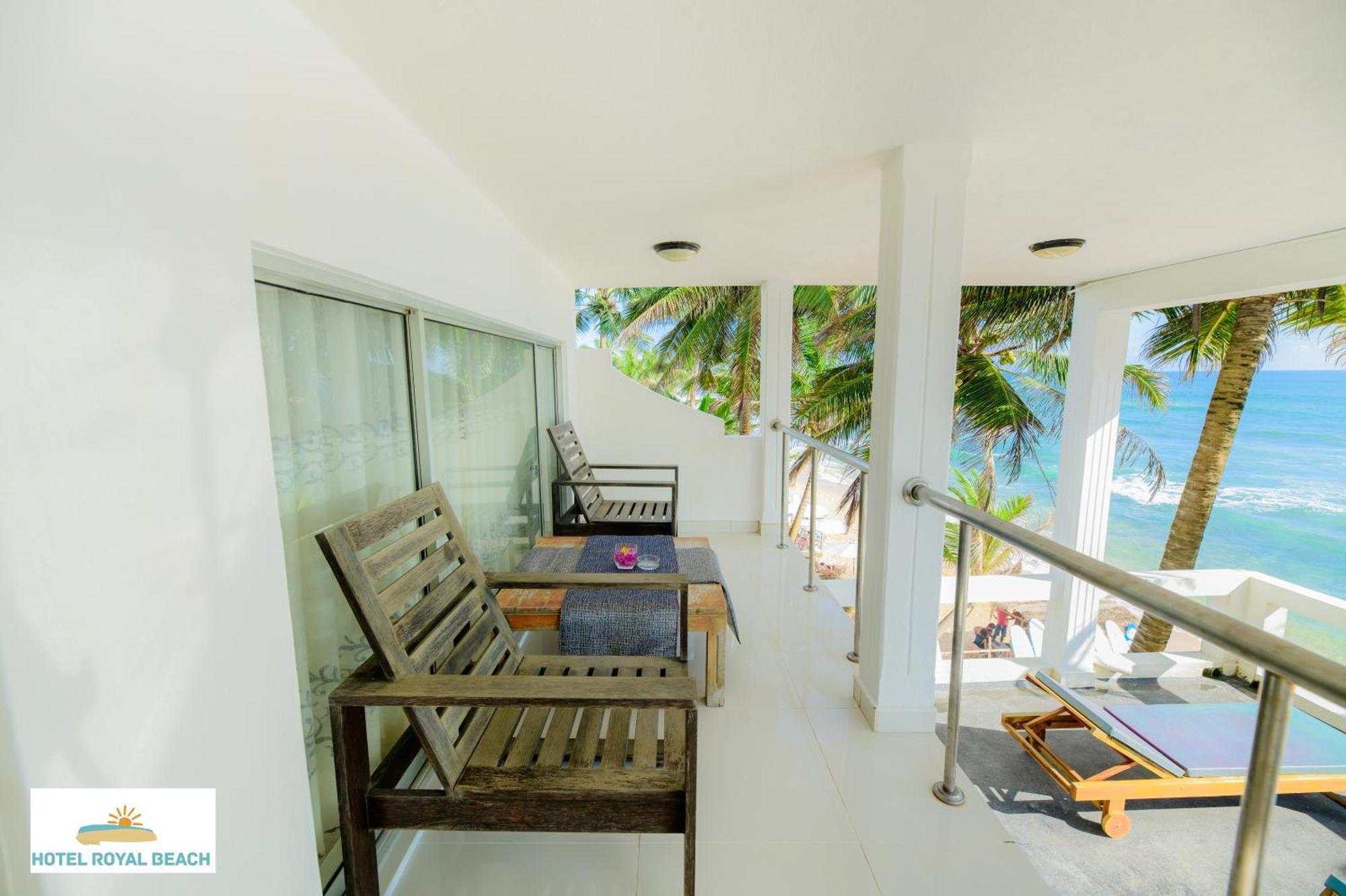 Royal Beach Hotel & Restaurant Hikkaduwa Exterior photo